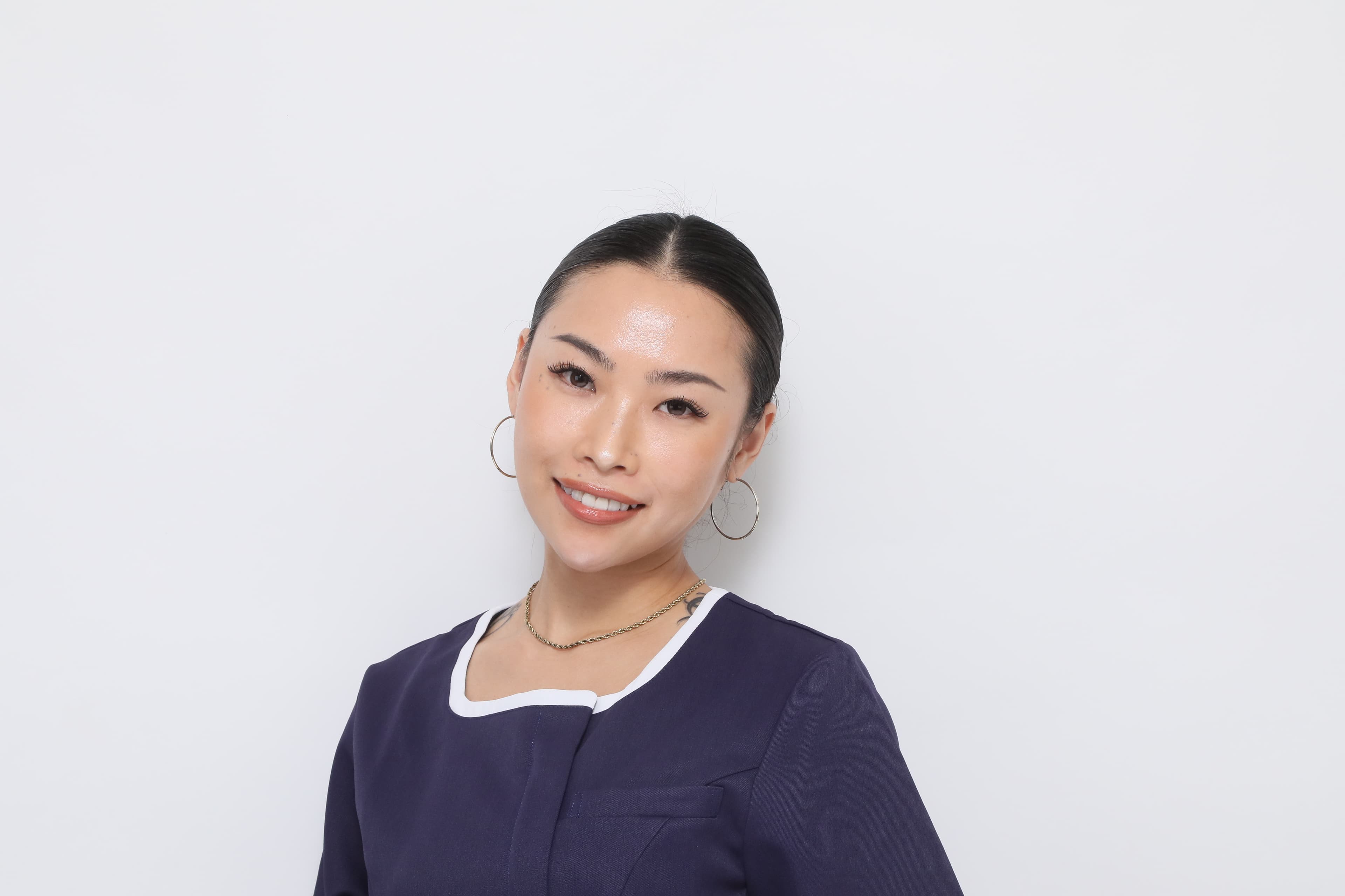 セラピストNo.2 芝咲のポートレート